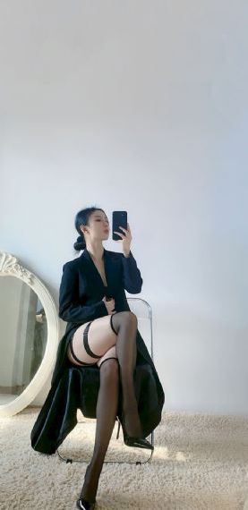 asian国模肉体pics_免费国语